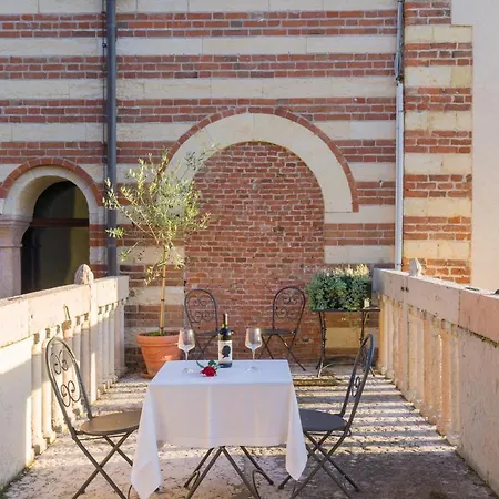 Domus La Costa Apartment Verona