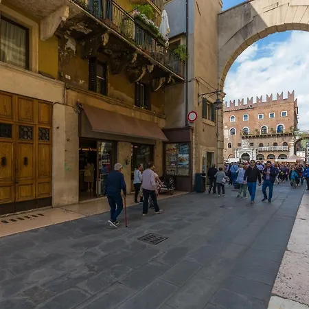 Apartment Domus La Costa Verona