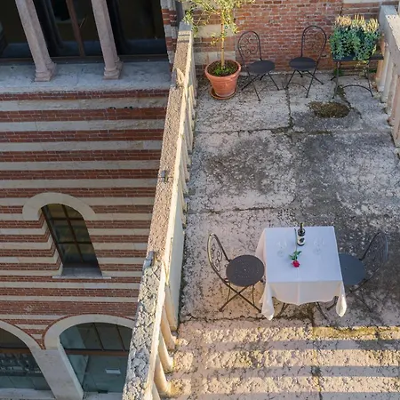 Domus La Costa Verona